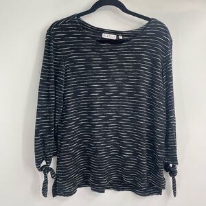 Habitat stripped black and white lag and look boho 3/4 tie long sleeve size xs